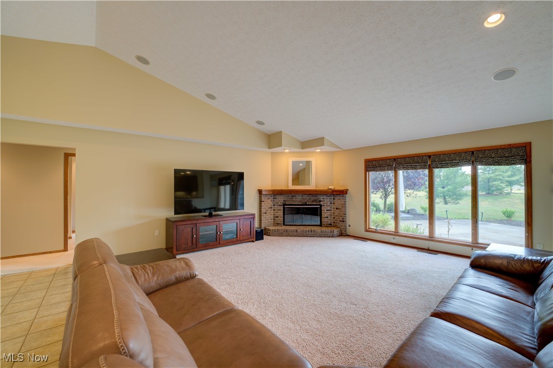 8904 Riverwood Drive