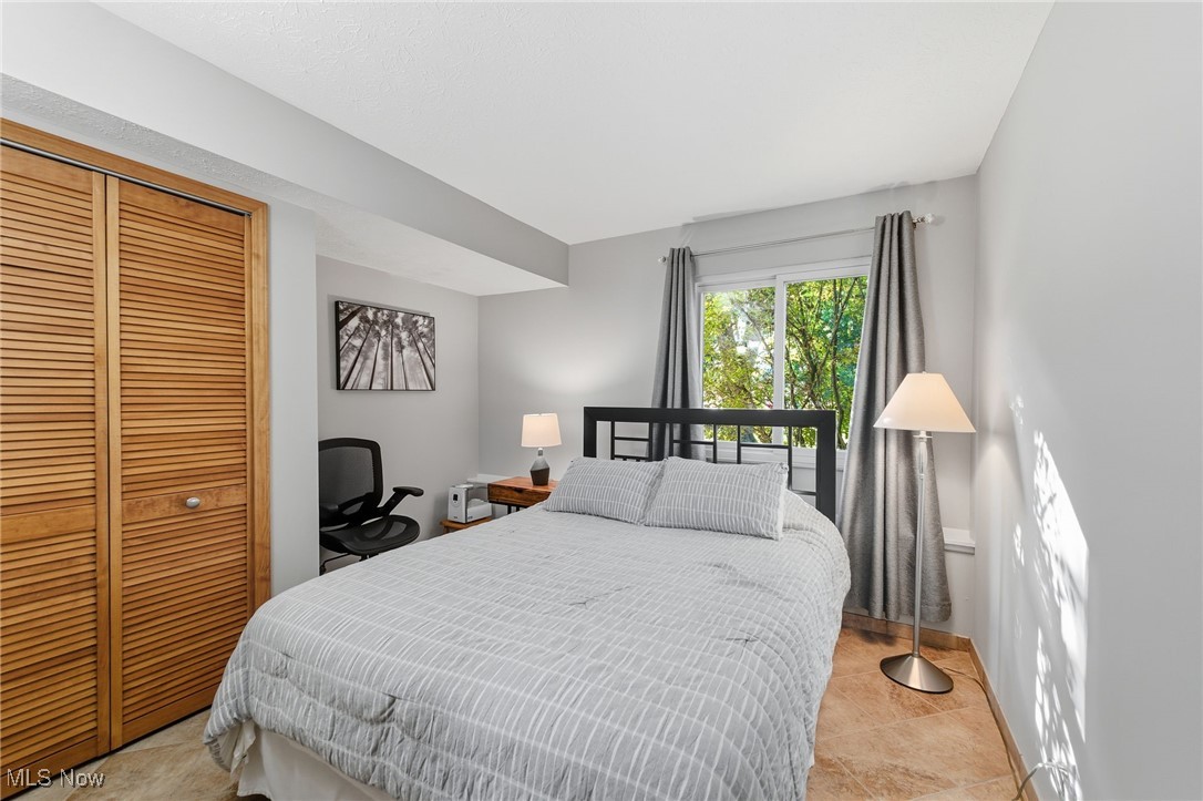 Aurora Shores - Residential