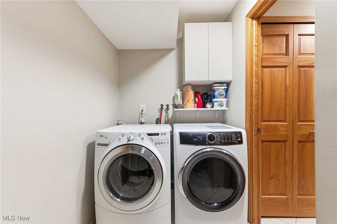 Aurora Shores - Residential