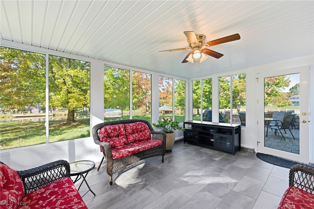 Aurora Shores - Residential