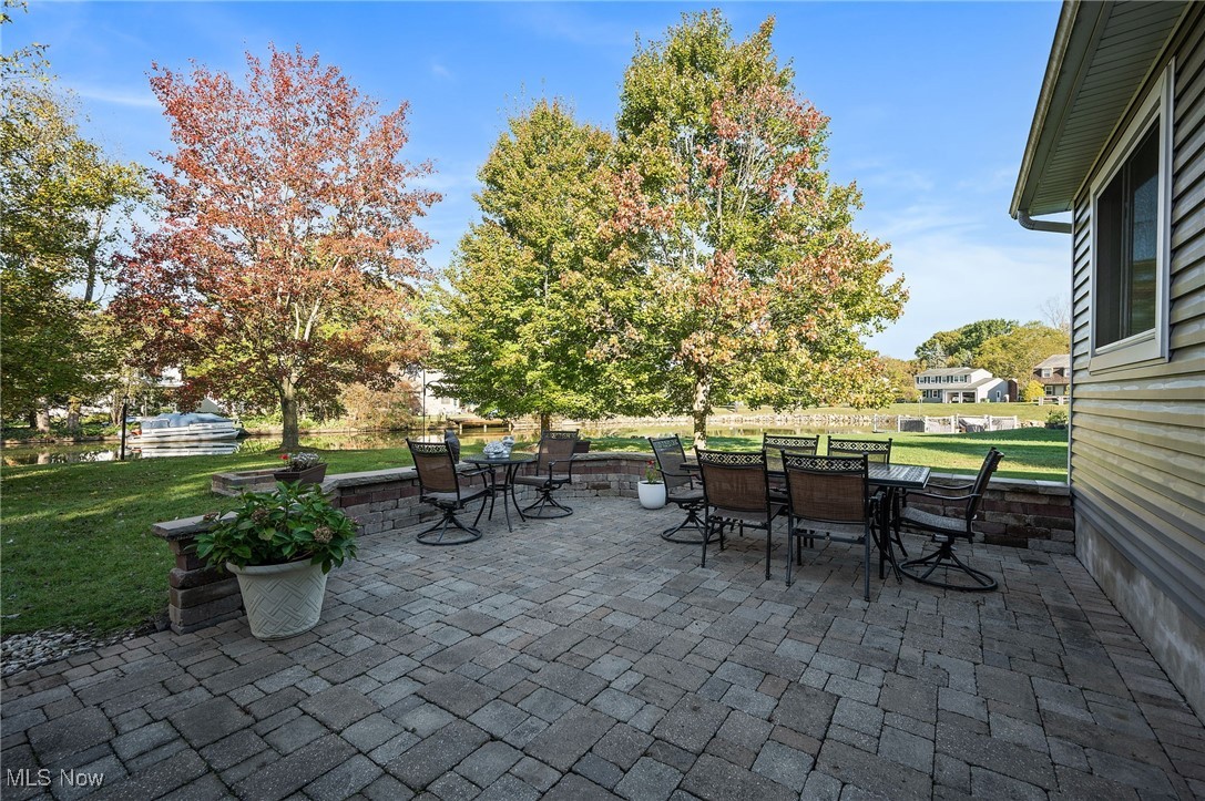 Aurora Shores - Residential