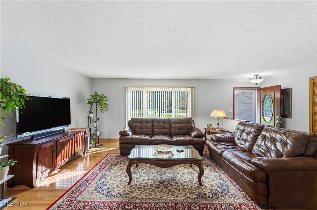 Aurora Shores - Residential