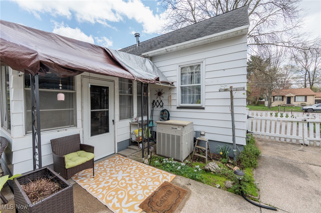 294 West Street, Berea, Ohio image 27