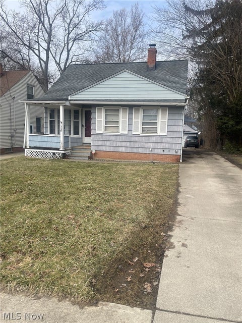 Homes For Sale - 307 Marion Drive<br/> Bedford, OH 44146