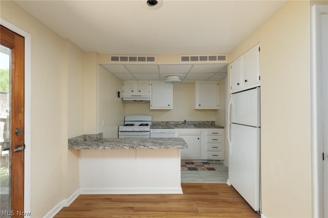 Cambridge Village Condo - Residential