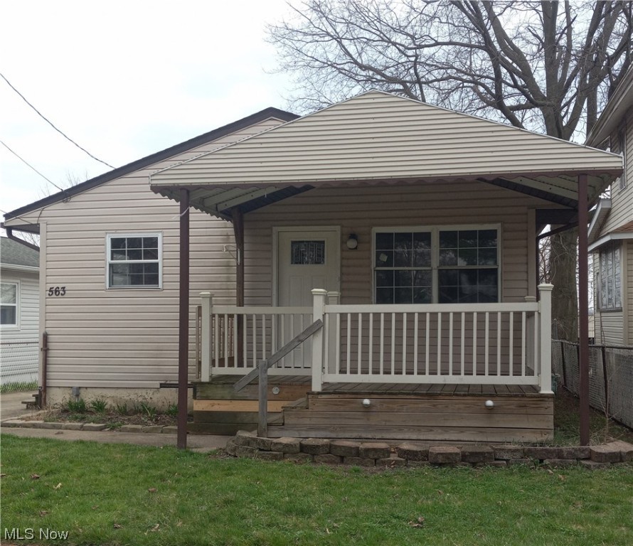 3 bedroom/1 bathroom home in Akron. Recently refreshed with neutral colors and new flooring. New kitchen appliances. 2 car garage with an attached deck for seasonal fun. The basement has plenty of storage and an extra bonus is 2 separate rooms from the laundry area (laundry hookups). Dogs permitted - $250 non-refundable pet deposit. No smoking; one year lease minimum. All adult applicants must apply online for credit, background, eviction history. $50 non-refundable application fee per adult applicant.