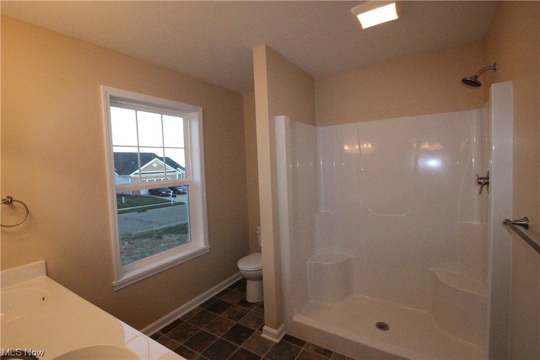 5960 Perry Hills Drive, Canton, Ohio image 16