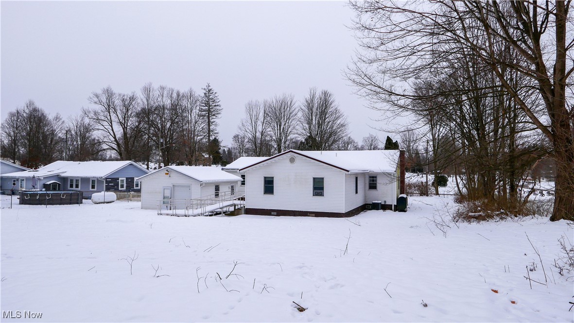 8555 Davis Street, Garrettsville, Ohio image 7