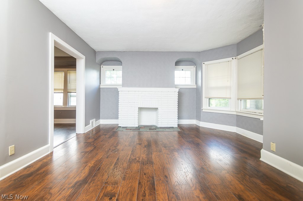 Dennison Realty - Residential Income