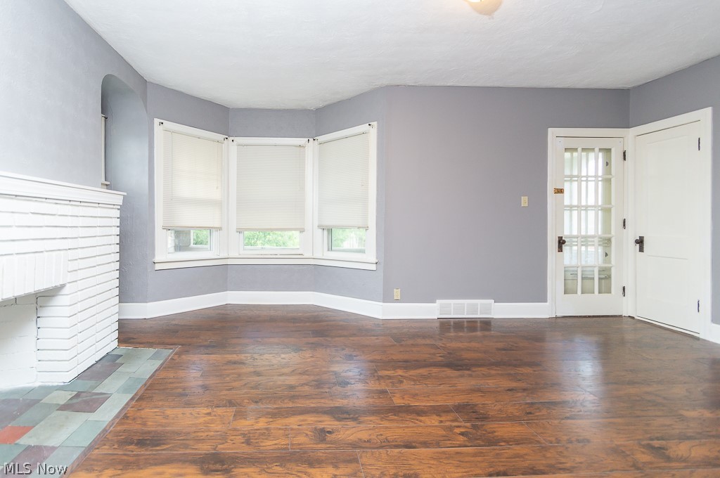 Dennison Realty - Residential Income