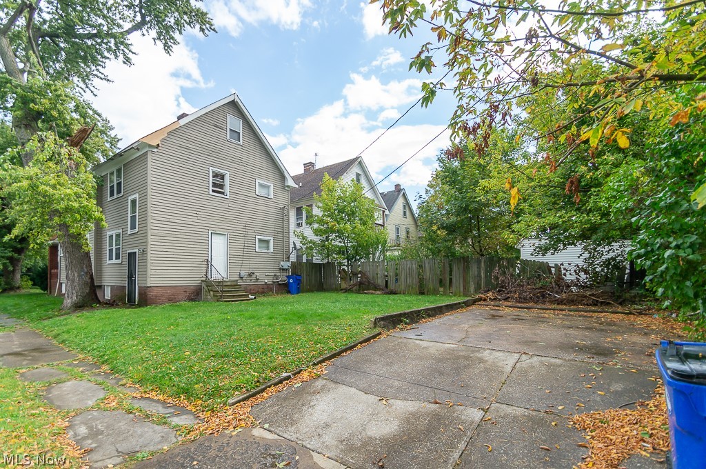 Dennison Realty - Residential Income