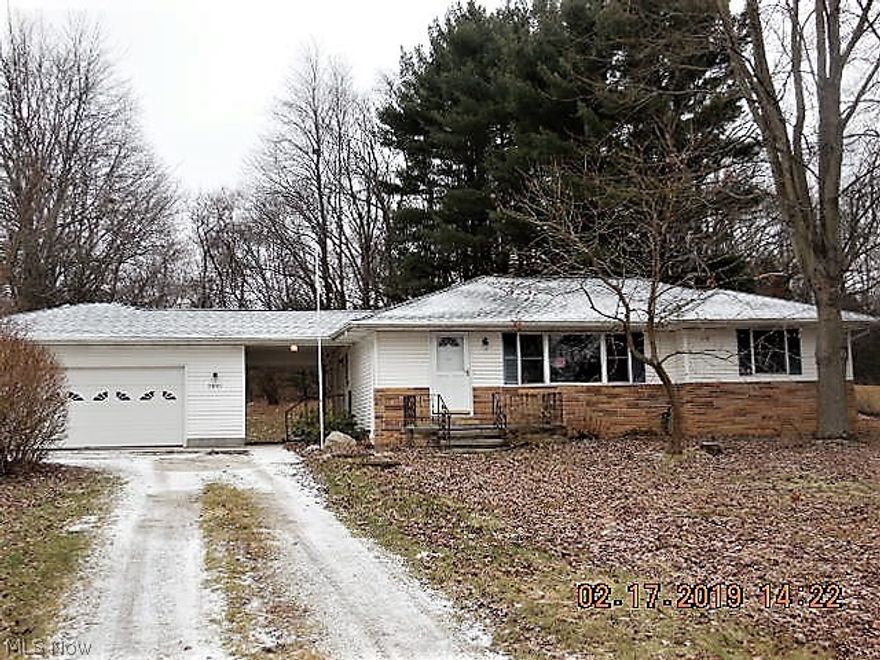 Nice 2 bedroom, 1 bath ranch on gorgeous lot close to all amenities.  This home has beautiful hardwood floors, oversized rooms, open kitchen, full basement, 2 car detached garage, dining room overlooking oversized deck and great layout.  This home is a must see!Selling as is. Proof of funds with all offers. Buyer responsible for any inspections and repairs needed. VA does NOT allow contingencies and escalation clauses. VA Addendum’s are required. Seller does not pay title costs. Please note that the seller is Secretary of Veterans Affairs. “This property may qualify for seller financing” (See attachments). Prior to seller receipt and approval of the full title package from foreclosure, title to the property will be conveyed by a quit claim deed. The property was built prior to 1978 and lead-based paint potentially exists. Multiple offers are in. Please submit your highest and best no later than 02/20/2019 at 12 noon.