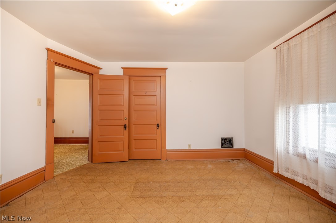 City/Youngstown - Residential