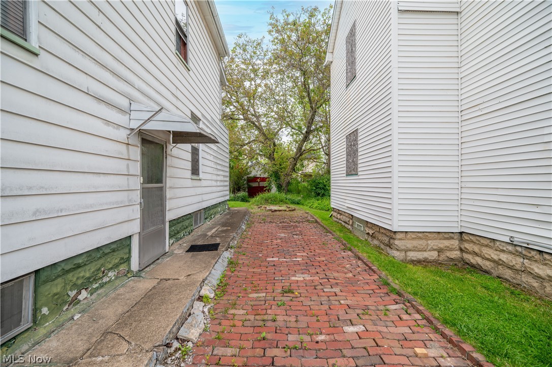 City/Youngstown - Residential