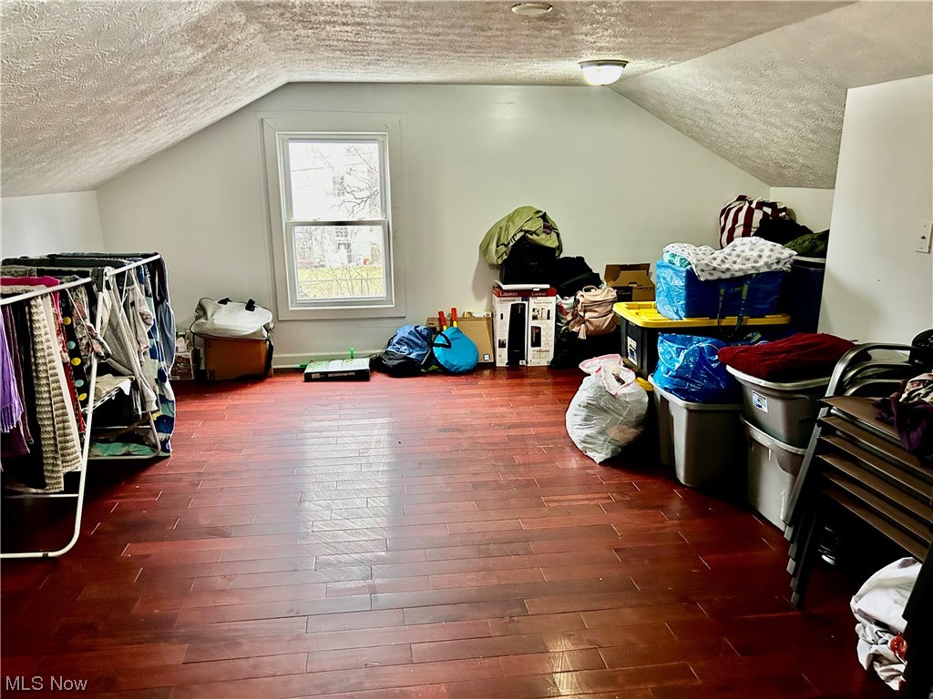 H P Weddells - Residential