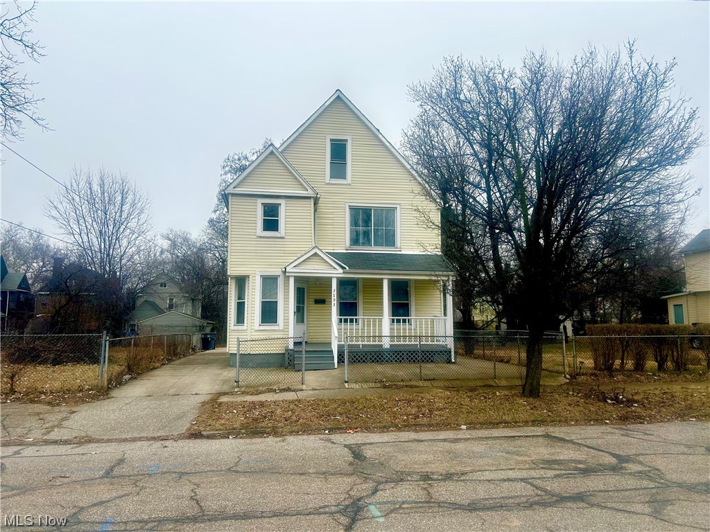 H P Weddells - Residential