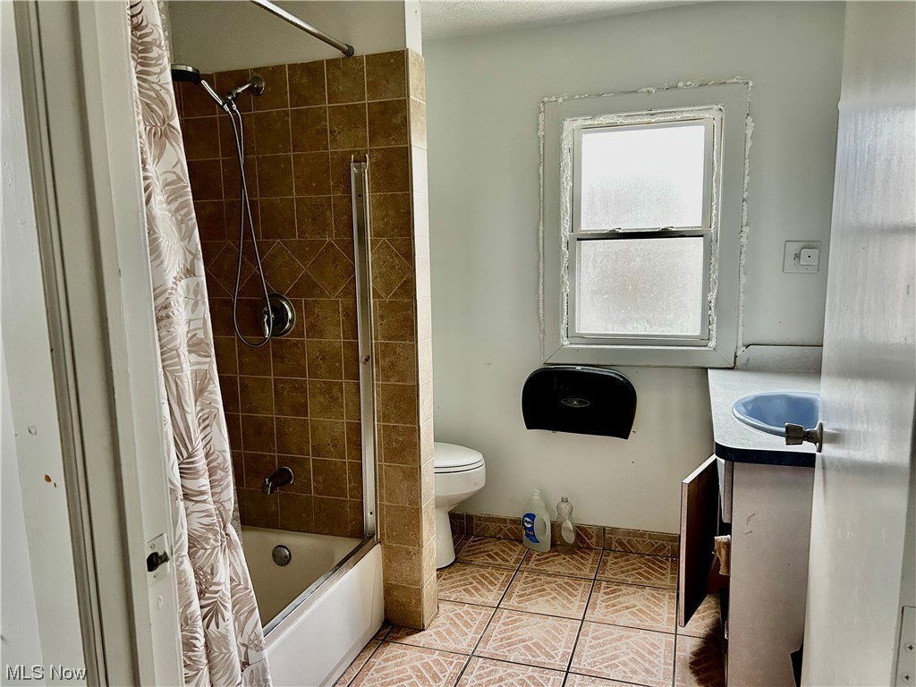 H P Weddells - Residential