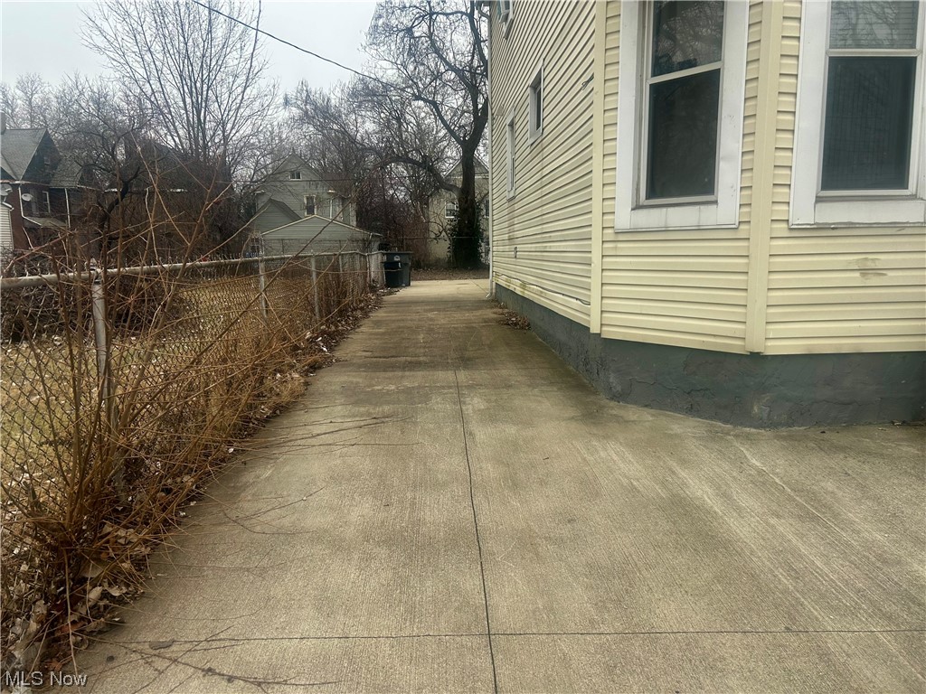 H P Weddells - Residential