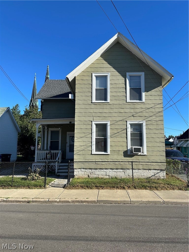 1924 Rowley Avenue