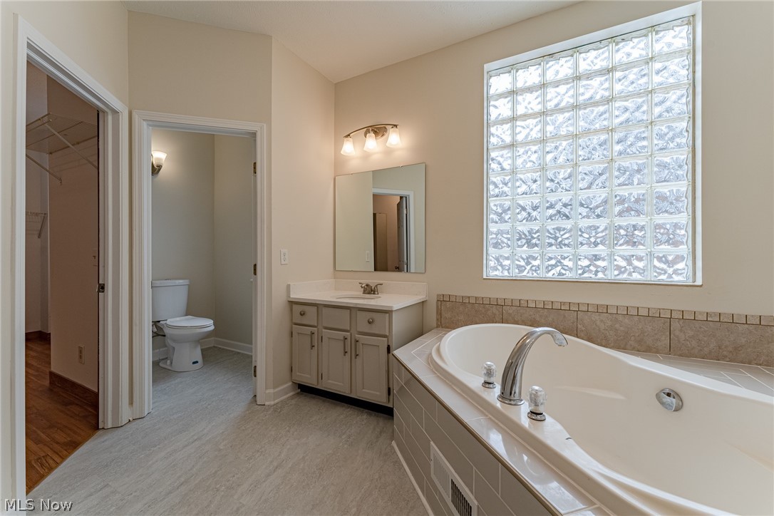 Olmsted 06 - Residential