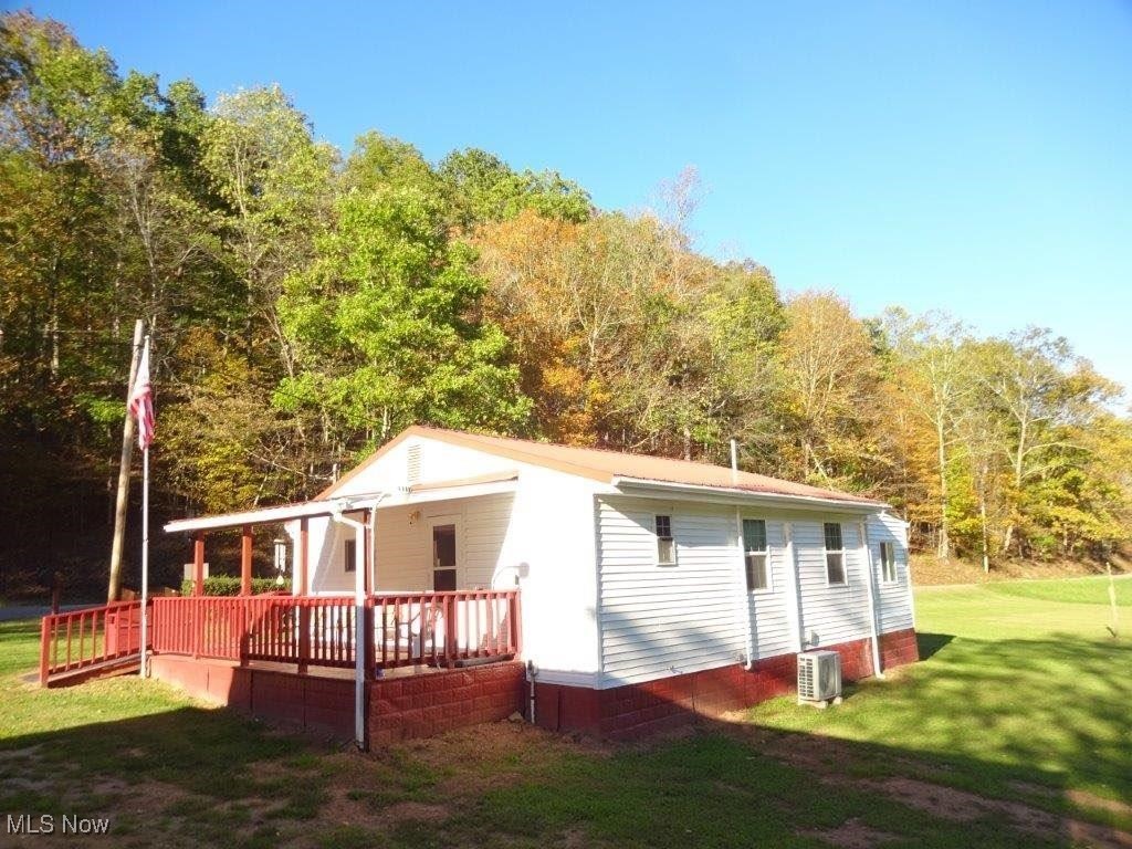 1281 Seaman Fork, Reedy, West Virginia image 2