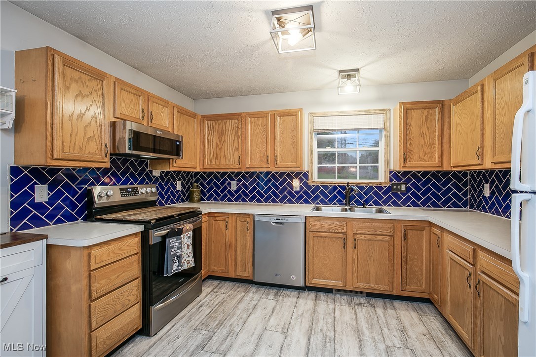 3074 Rusty Avenue, Canton, Ohio image 12