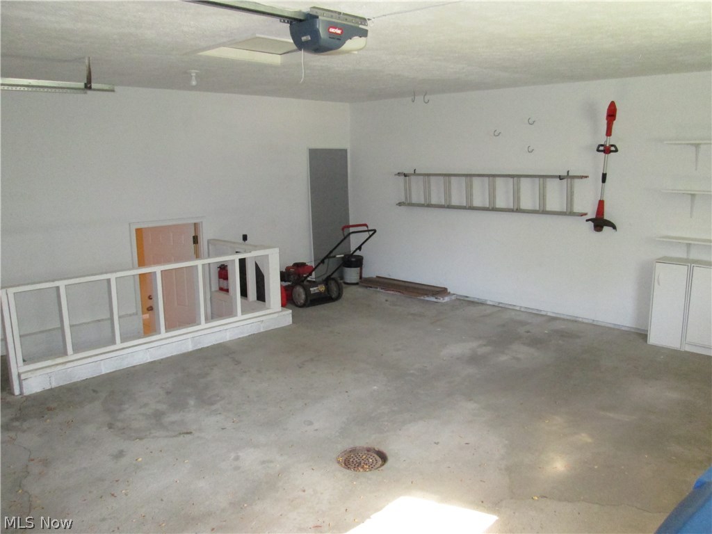 Noreen - Residential