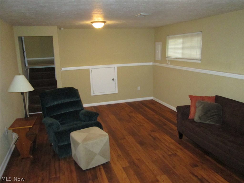 Noreen - Residential