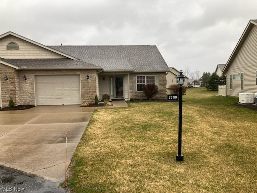 Beautifully maintained open floor plan condo in Pine Ridge Development. Maintenance free. One floor living - 2 BD, 1.5 BA spacious great room, fully applianced kitchen with lots of cabinetry, corner pantry and raised breakfast bar. Dining room overlooks relaxing covered porch with beautiful country views. Master bedroom and 2nd bedroom with full bath access. First floor laundry with half bath. Attached garage with plenty of storage. Condo living at its finest...make an offer!