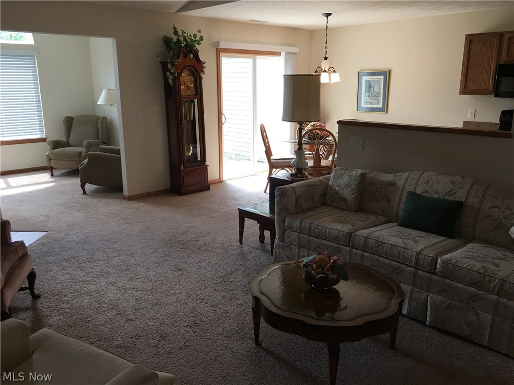 Brittany Mdws Condos - Residential