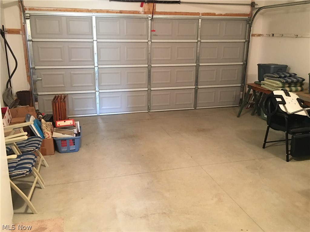 Brittany Mdws Condos - Residential