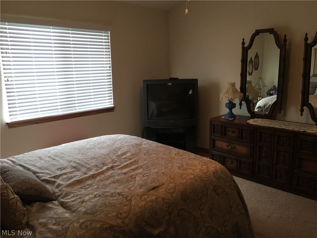 Brittany Mdws Condos - Residential