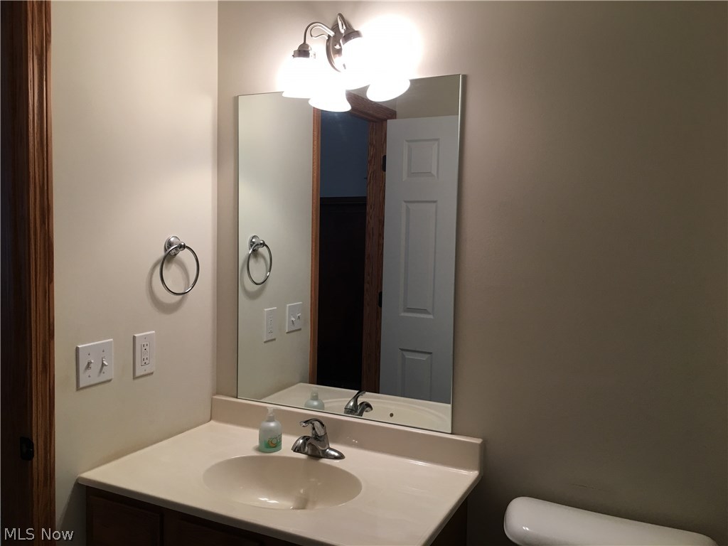 Brittany Mdws Condos - Residential