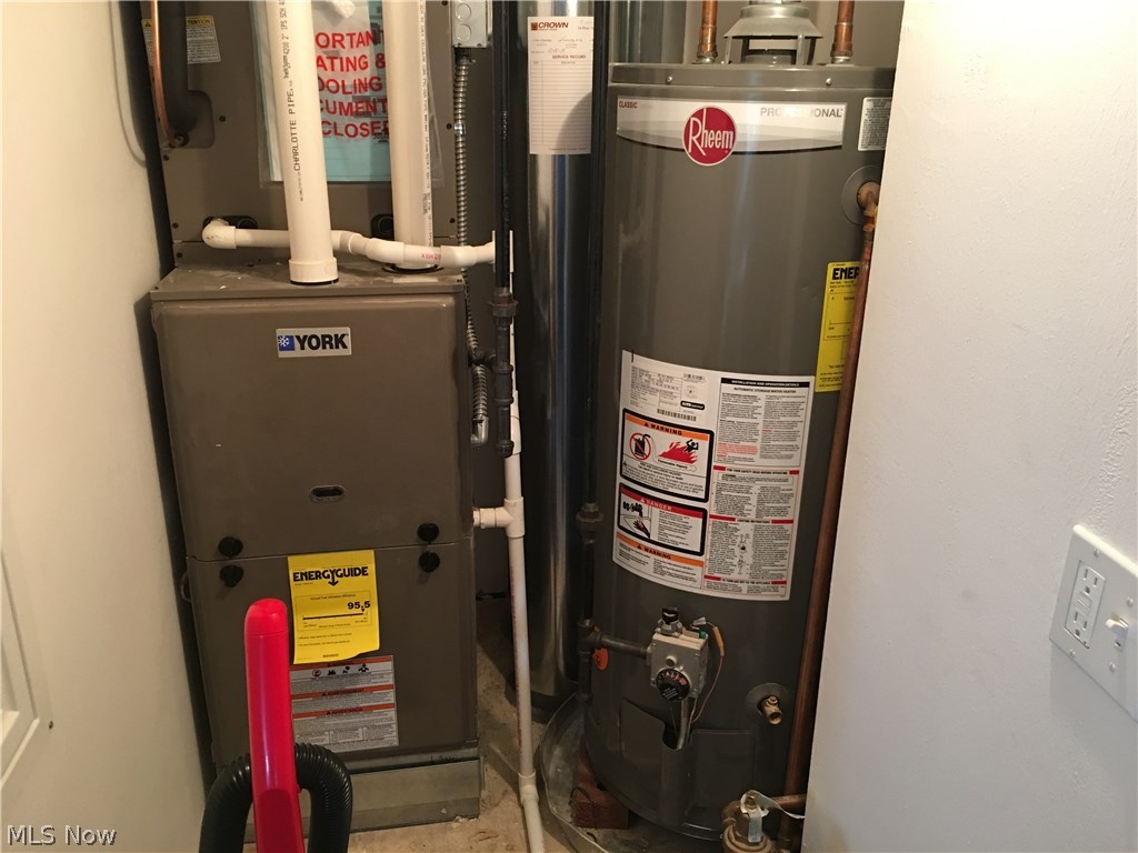 Brittany Mdws Condos - Residential