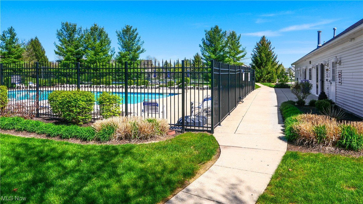 9389 Hickory Ridge Drive, Streetsboro, Ohio image 33