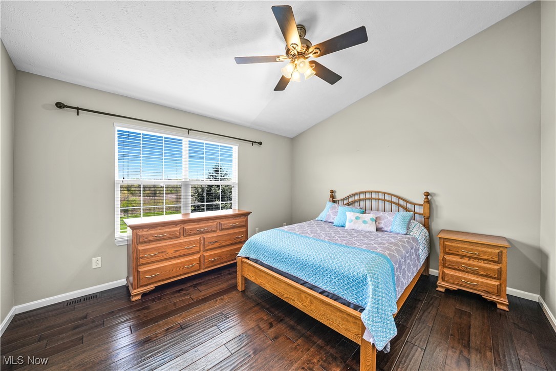 9389 Hickory Ridge Drive, Streetsboro, Ohio image 15