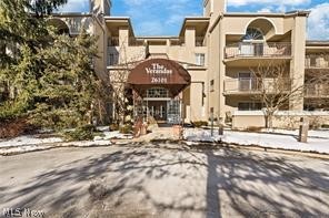 Outstanding location at The Verandas in The Village.
Enjoy the park like setting with a pool, tennis courts, and a trail with a pond.
One of only a few 3 bedroom, 2.5 bath units that were built.
Two story living room with valulted ceiling has wood burning fireplace with a large balcony - approximately 17' 8" x 5' 5".
Bedroom on the main floor has its own patio. Master suite with ensuite bathroom, 2 closets and a sitting area or small office.
In suite washer & dryer is located on the main floor, plenty of storage. Stair chair lift is included but might be disassembled to facilitate furntiure moving. Newer furnace & dishwasher. Unit includes a storage locker on the same floor, 3 indoor parking spaces and a 1 year America's Preferred Home Warranty.
Selling "as is." Seller to make no repairs. Unit is solid and just needs a little updating.