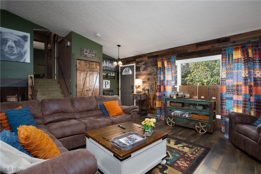 Eagle Oaks - Residential