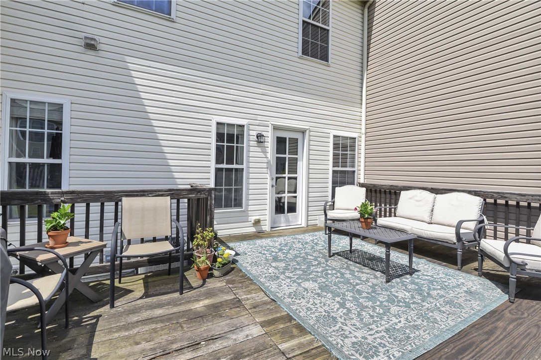 Sandstone Ridge - Residential
