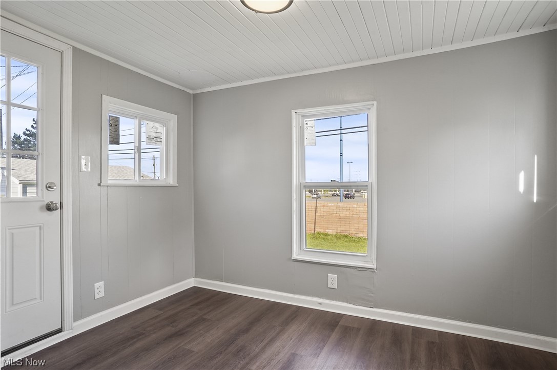 Mayfield Heights Park - Residential