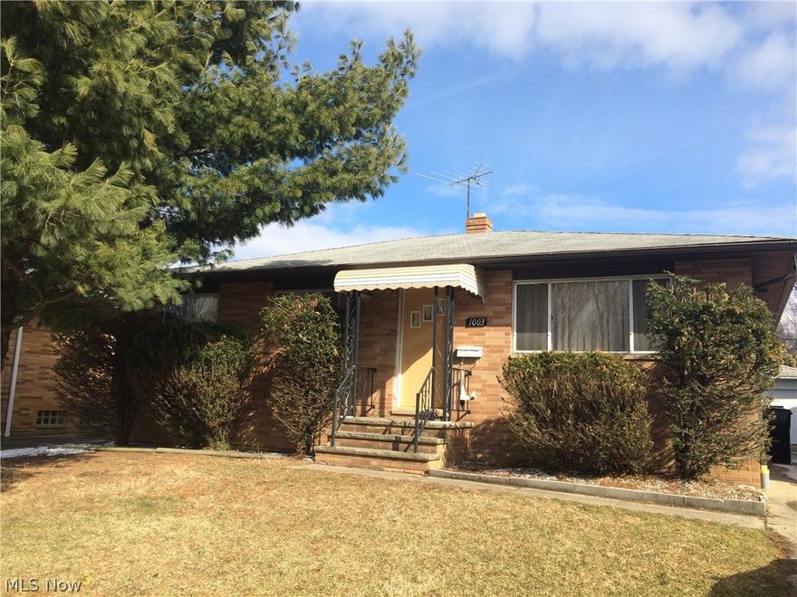 Looking for one-floor living? Nice layout includes a gracious living room, and a kitchen with lots of cabinet and counter space! Sharp private enclosed porch off the dining room, and a right-sized yard. Three bedrooms on one floor! Rec room in the basement is a perfect man-cave! Large 2 car garage with additional storage. City living on a quiet street! Close to Everything - Waterloo, lakeside concerts, shopping, medical, transportation, restaurants, freeways... Be on the freeway in minutes, 15 minutes from downtown, or University Circle.