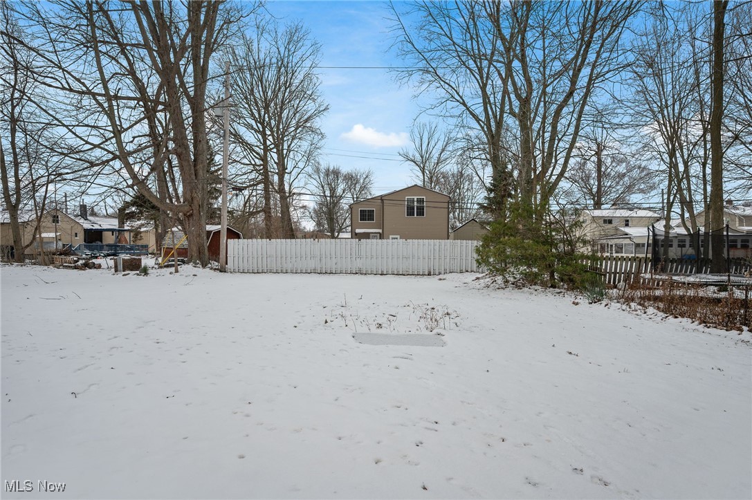 Lake Shore Blvd Estates - Residential