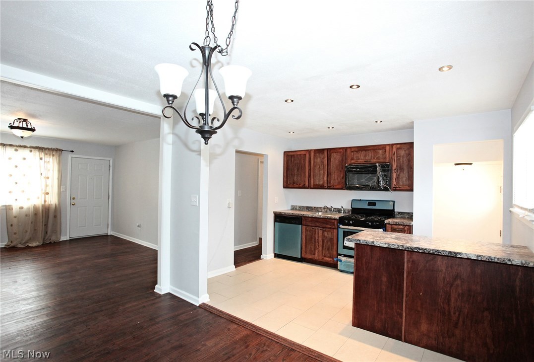 Lee Miles - Residential