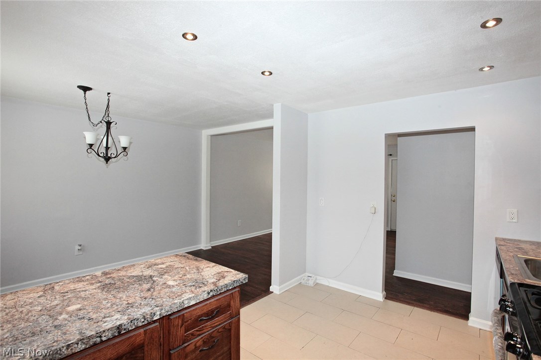 Lee Miles - Residential