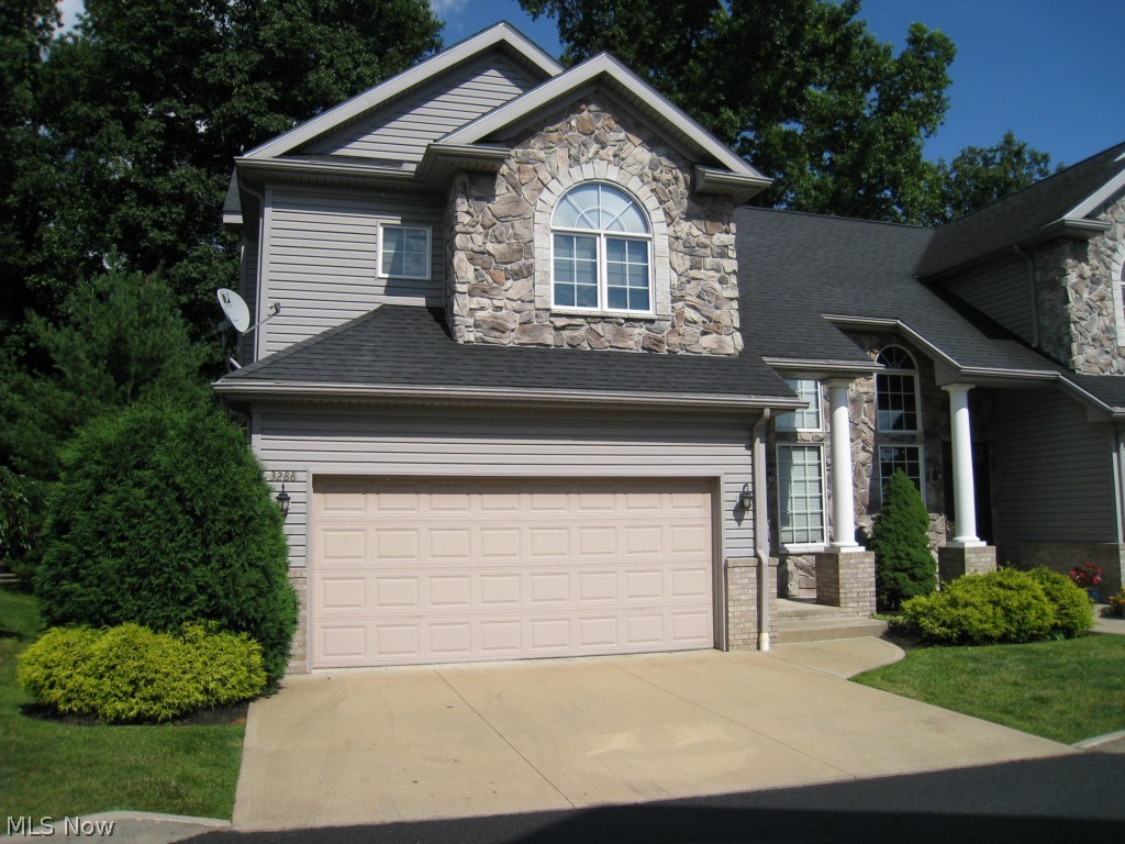 Gorgeous 3 bedroom 2.5 bath with a full basement and 2 car garage. Prime location with a private back yard overlooking the woods. Spacious open floor plan with ten foot ceilings on the first and second floor. Great room with fireplace opens to the eating area and upscale maple kitchen. Sliders open to the deck and new patio to enjoy the secluded lot. Huge master suite with a glamour bath and walk in closet. Two additional bedrooms with a jack and jill bath. Full basement includes a rec room and large storage room. Professionally decorated with rich colors and custom blinds throughout. Absolute must see!
The HOA does not currently meet Fannie Mae guidelines. Call listing agent for information regarding lenders who can finance a qualified buyer.