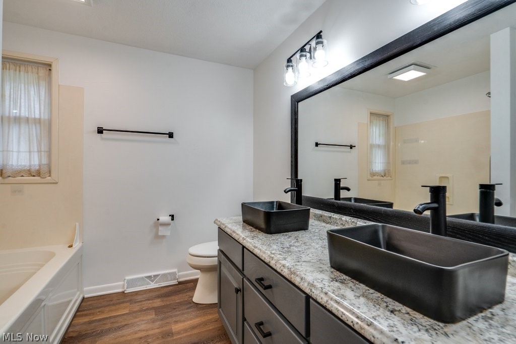 Plymouth Knolls - Residential