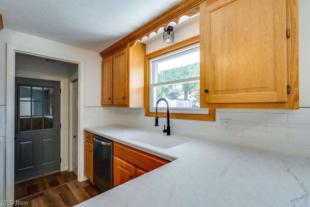 Plymouth Knolls - Residential