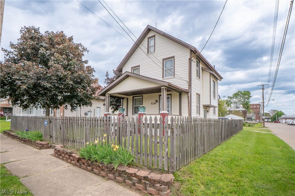 Photo of 1238 Park Avenue SW, Canton, OH 44706 (MLS # 5208845)