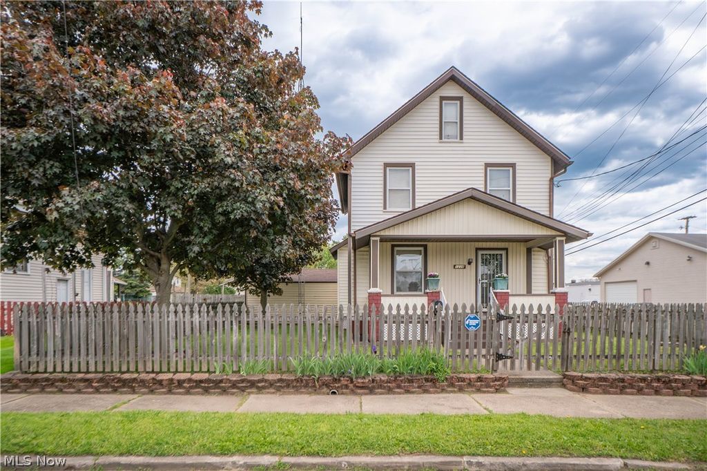 Photo of 1238 Park Avenue SW, Canton, OH 44706 (MLS # 5208845)