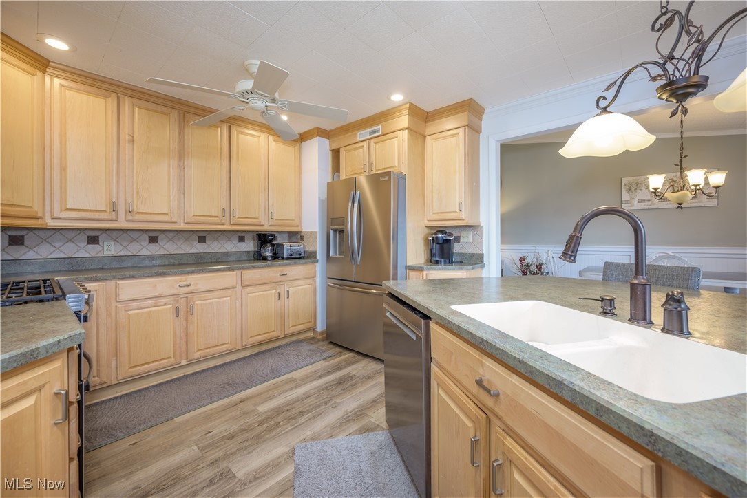 5308 Calla Avenue, Warren, Ohio image 13